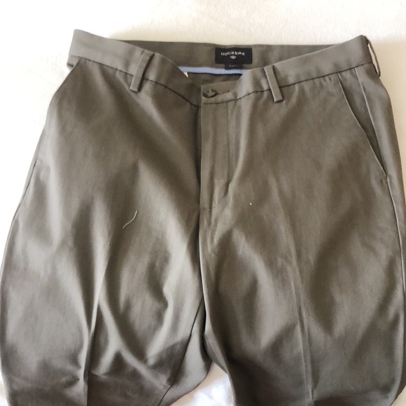 Dockers Dress Pants 34 x 32 - Picture 4 of 4